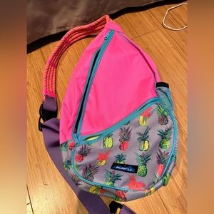 Kavu full size sling bag